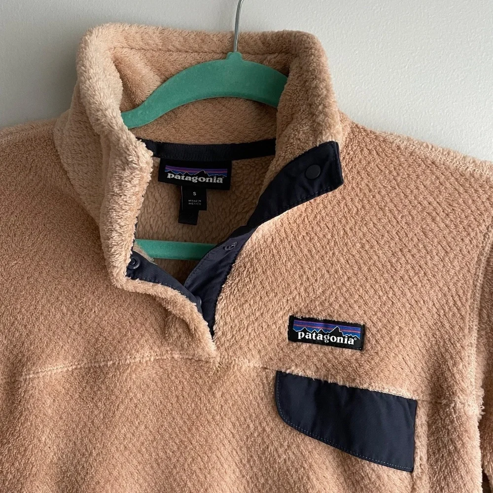 Rare Patagonia Re-Tool Snap-T in Rosewater